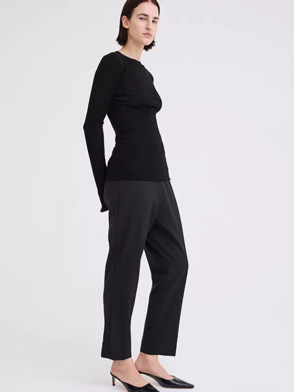 Jac+ Jack Clue Sweater in Black