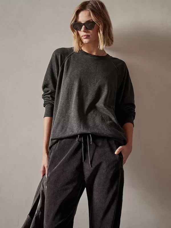 James Perse French Terry Relaxed Sweatshirt in Carbon Pigment