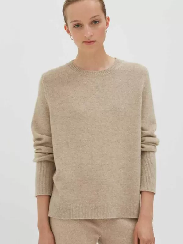 Chinti and Parker The Boxy Jumper in Oatmeal